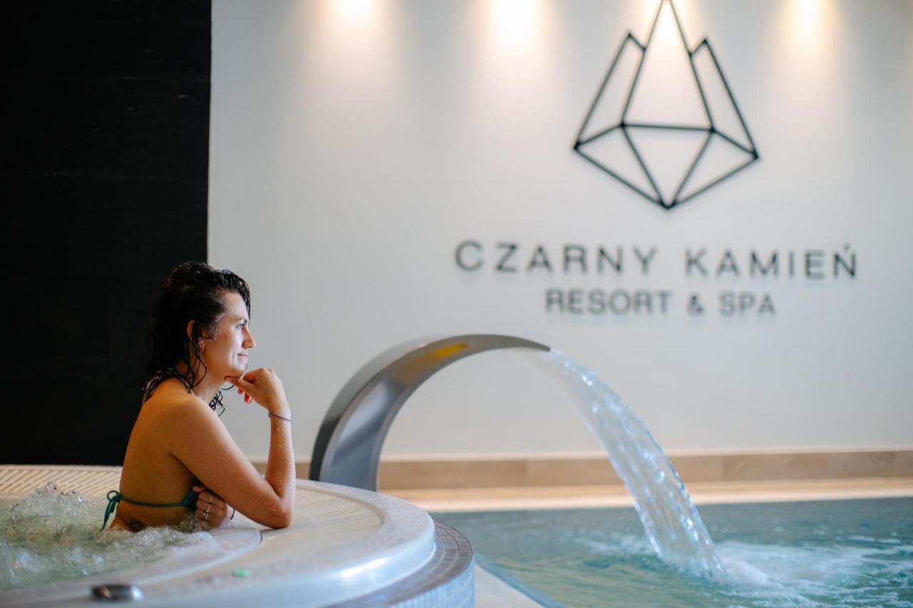 Czarny Kamien Resort & Spa ชกลาร์สกา ปอเรมบา ภายนอก รูปภาพ